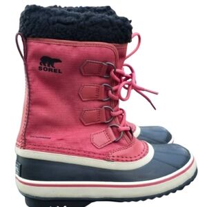 Sorel Waterproof women's Boots Red and Black Sz 5.5